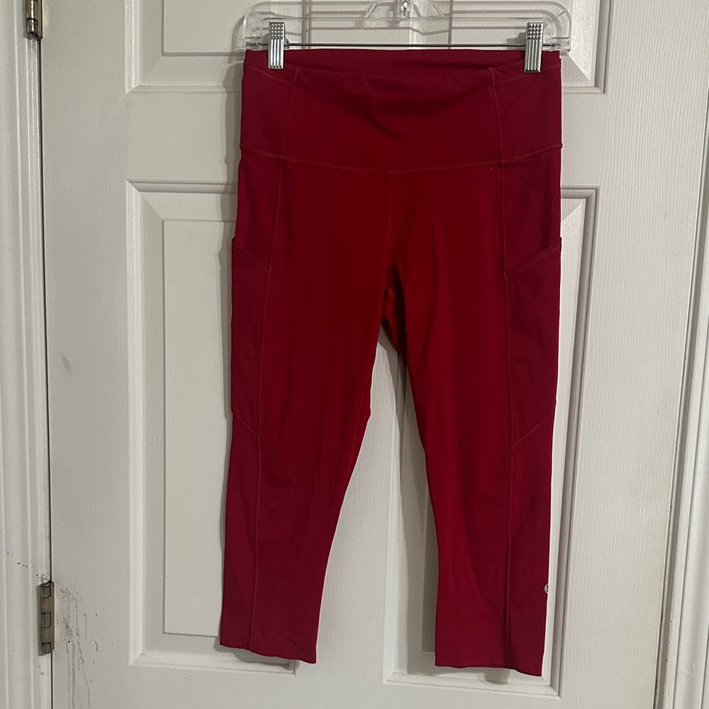 Lululemon Red Cropped Leggings SZ8